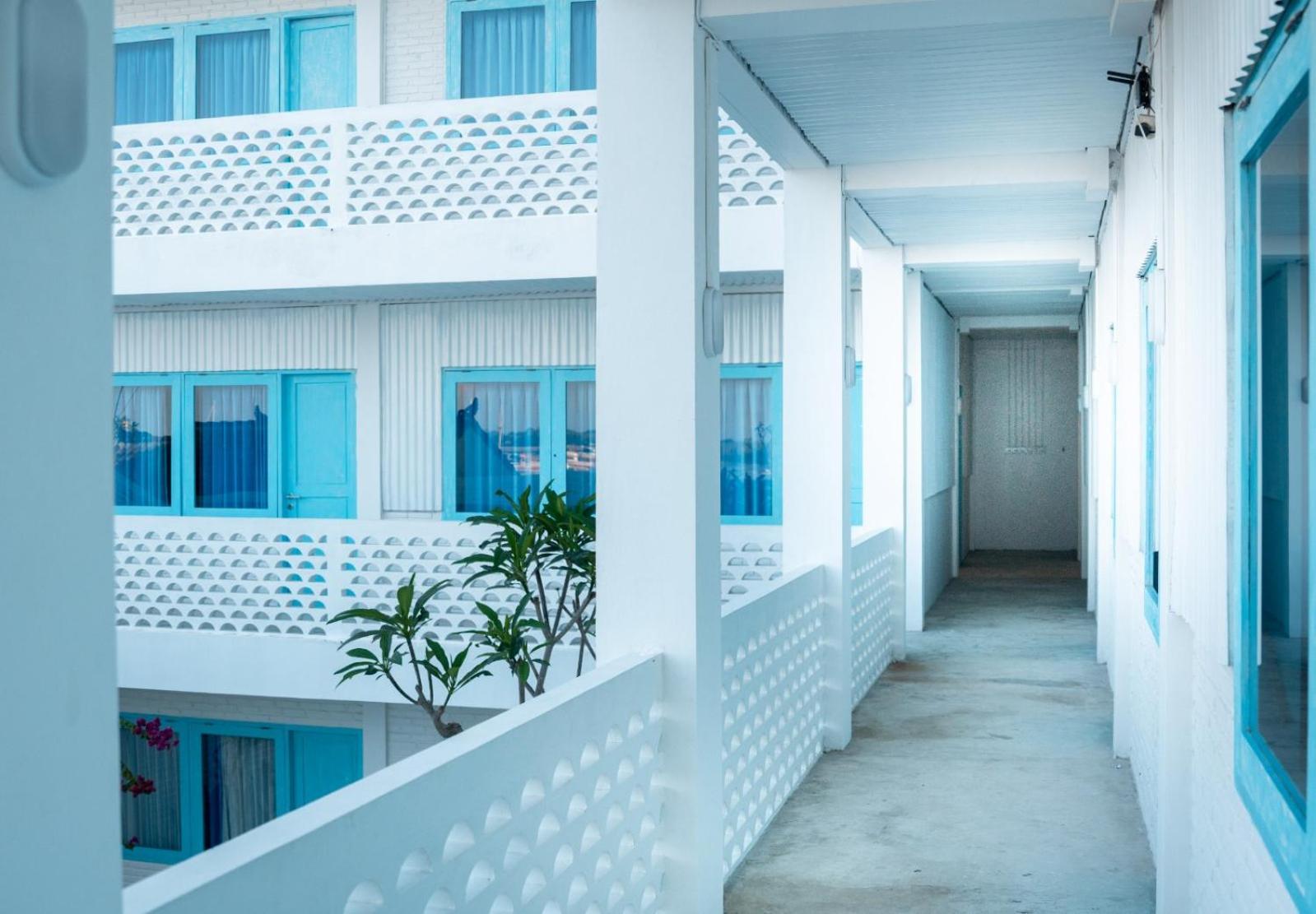 Paras Paros Marina Lodge Санур Экстерьер фото