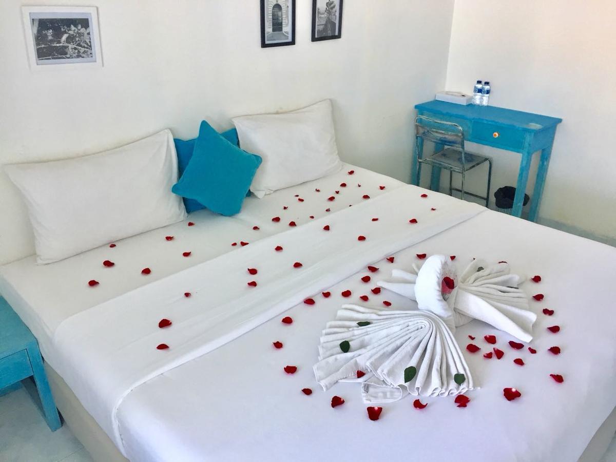 Paras Paros Marina Lodge Санур Экстерьер фото