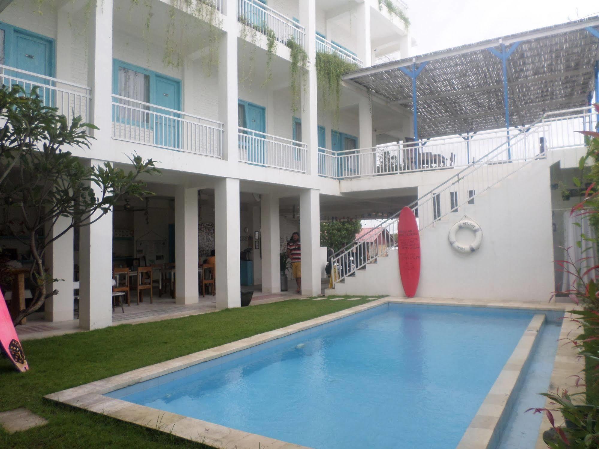Paras Paros Marina Lodge Санур Экстерьер фото